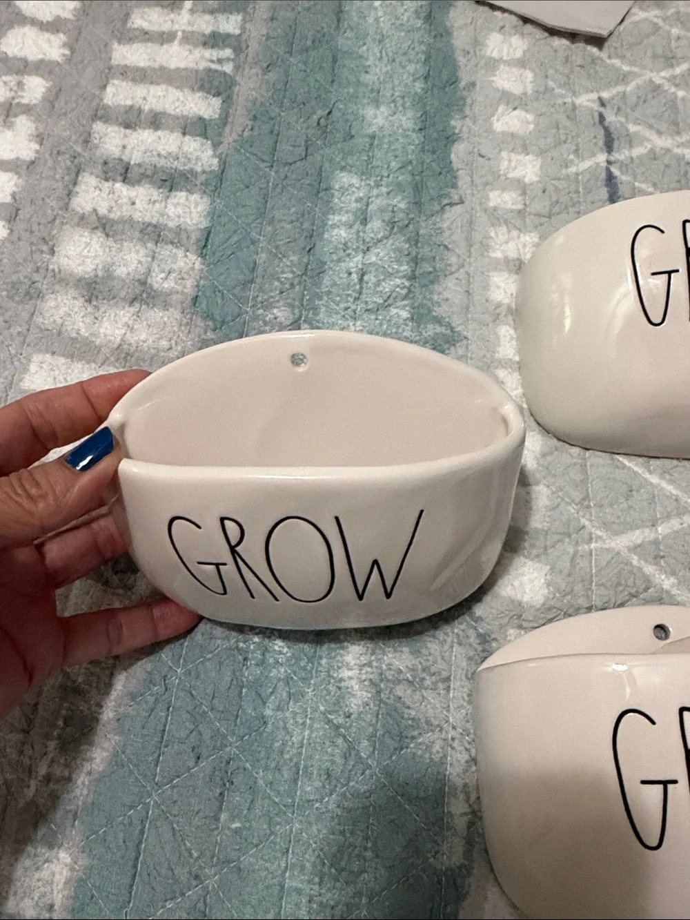 Rae Dunn Wall Planter Set - White Ceramic 'GROW' Hanging Pocket.  NWT